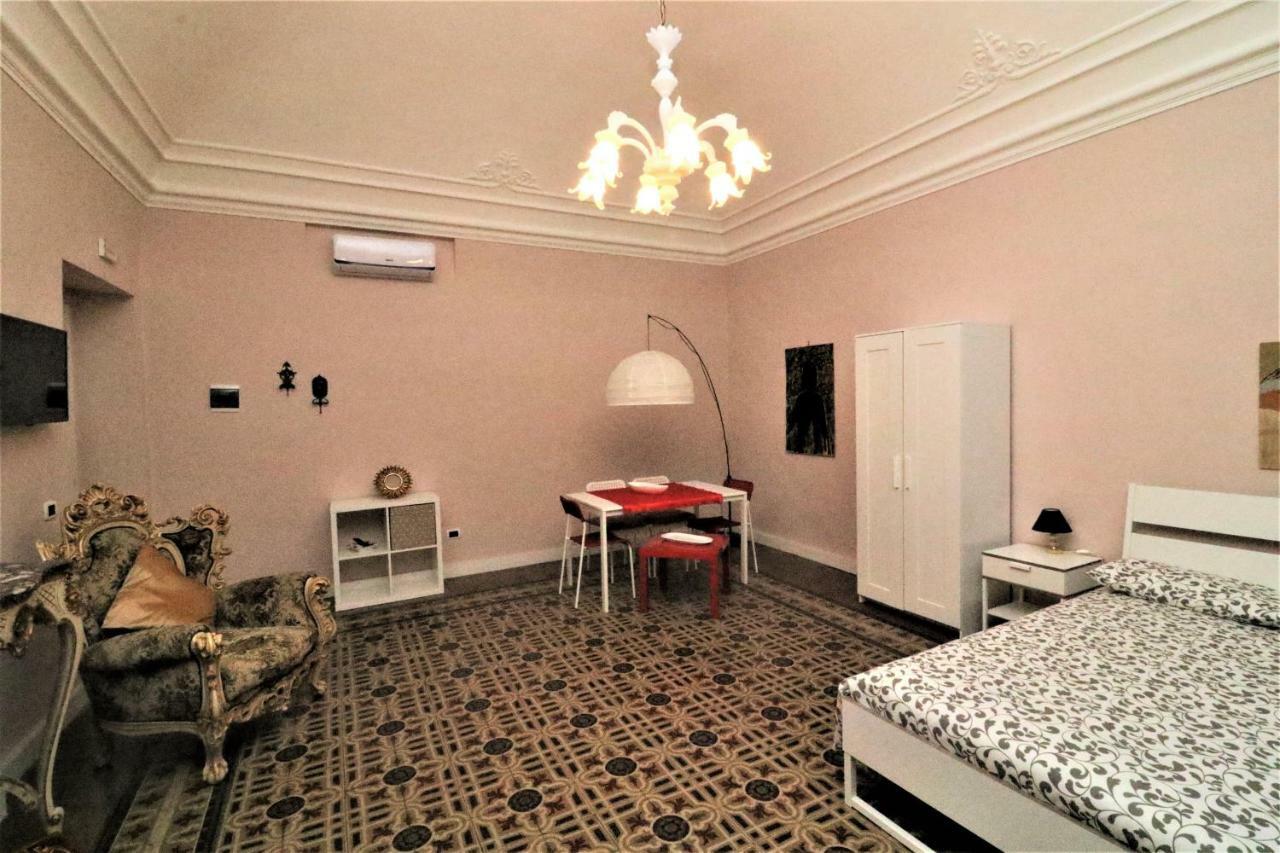 Manzoni Suite Home Катанія Екстер'єр фото